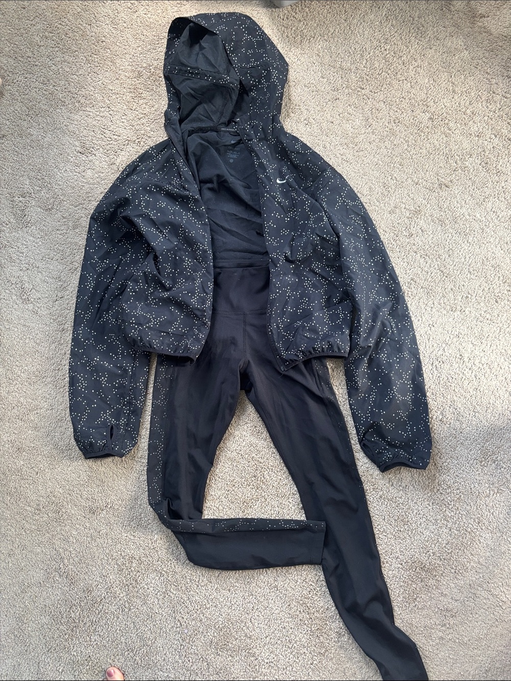 Nike Black Reflective Dot Hooded Jacket with Black Leggings